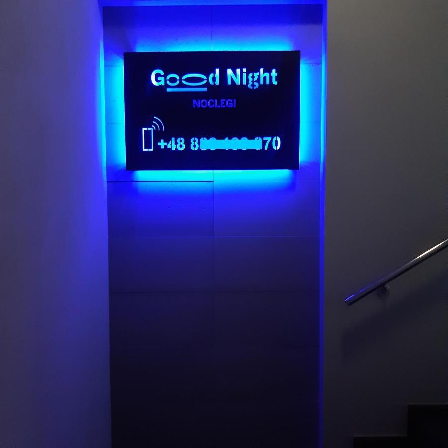 Good Night Noclegi & Strefa Z Sauna I Jacuzzi Ogolnodostepna Lub Na Wylacznosc Czechowice-Dziedzice Buitenkant foto