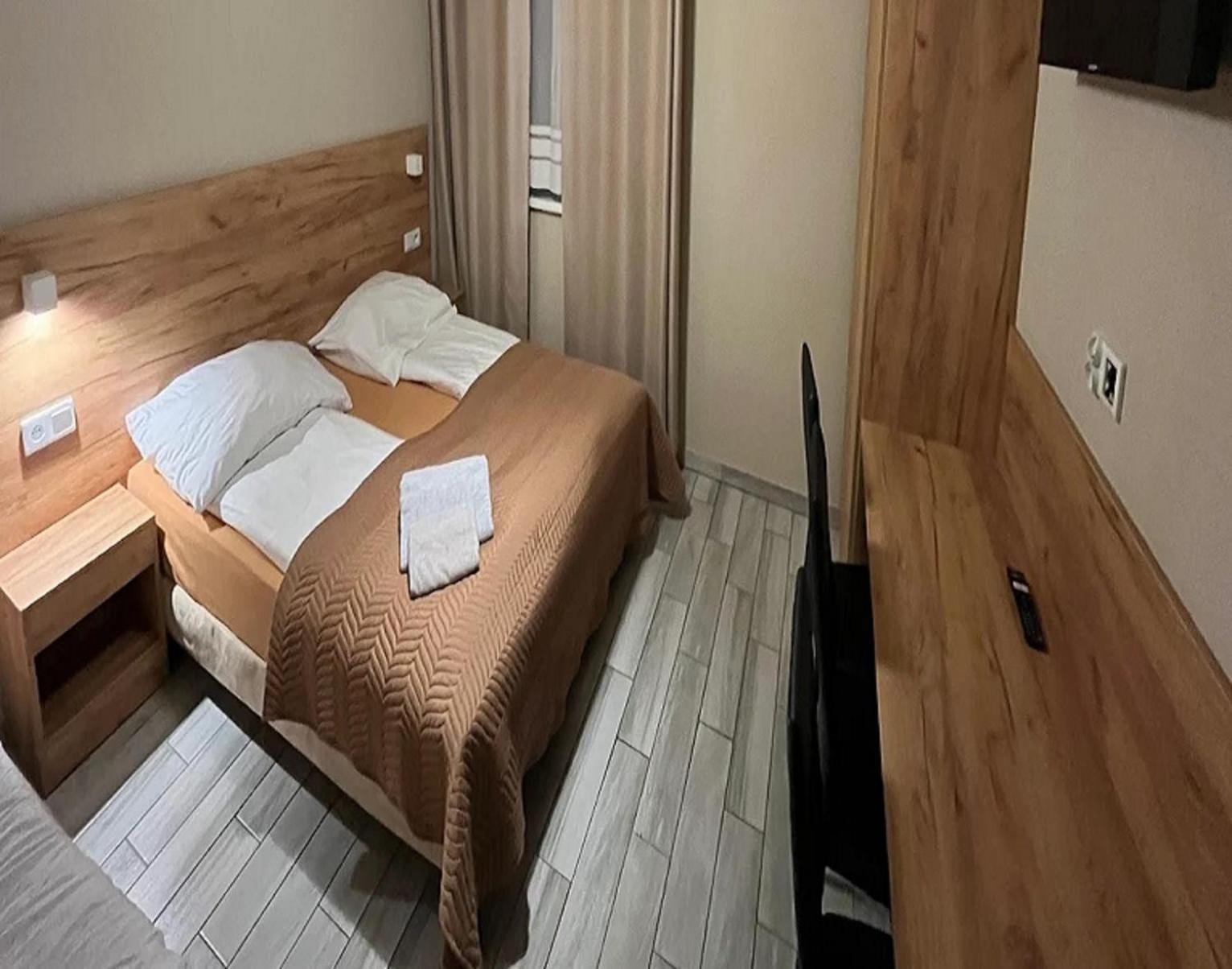 Good Night Noclegi & Strefa Z Sauna I Jacuzzi Ogolnodostepna Lub Na Wylacznosc Czechowice-Dziedzice Buitenkant foto